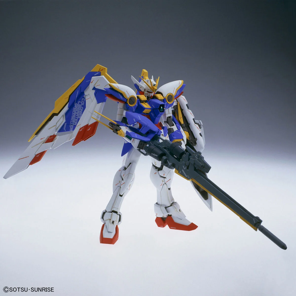Bandai MG 1/100 Wing Gundam Ver. Ka (Gundam Wing) Plastic Model Kit