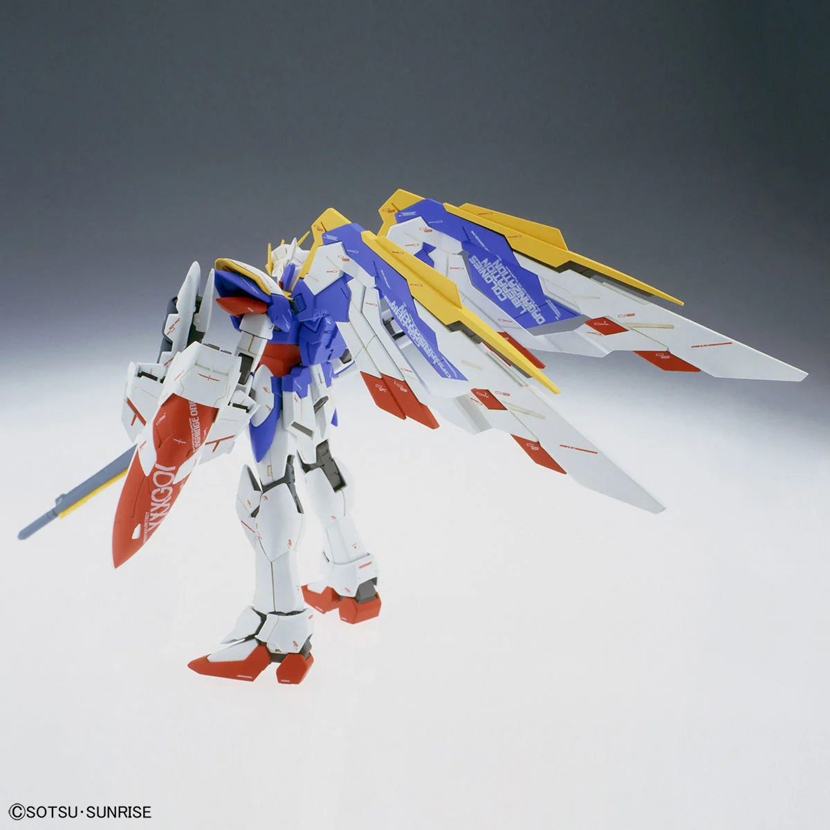 Bandai MG 1/100 Wing Gundam Ver. Ka (Gundam Wing) Plastic Model Kit
