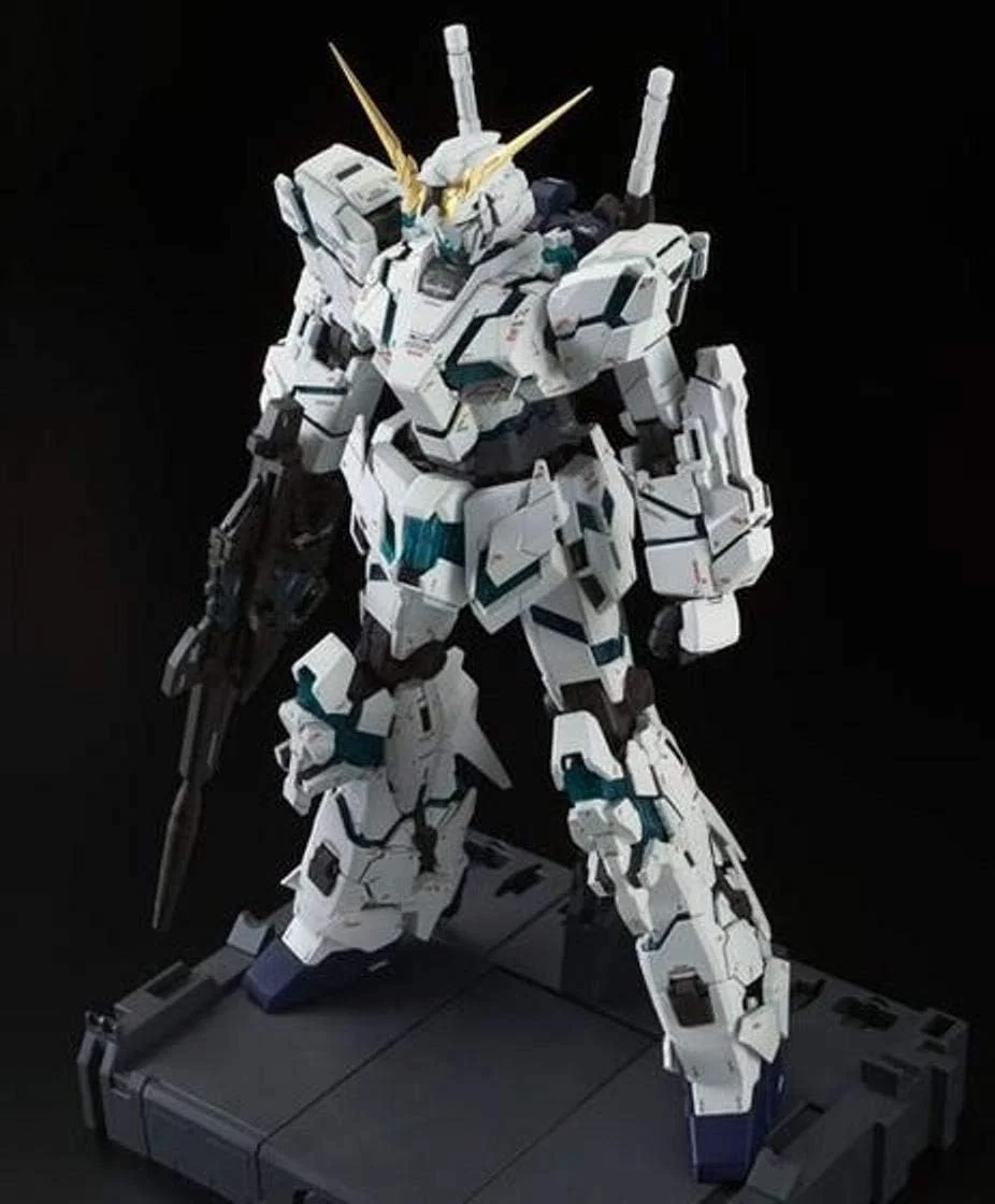 Bandai PG 1/60 RX-0 Unicorn Gundam (Final Battle Ver.) Premium Bandai 